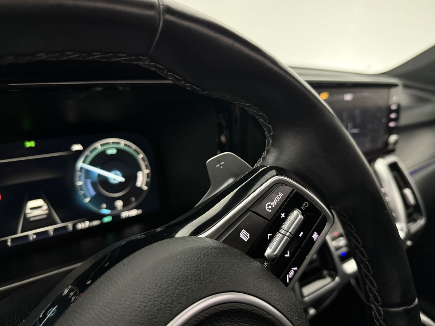 Kia Sorento 1.6 T-GDI PHEV 4WD ExecutiveLine | SOH 98% | Pano | Sfeer | Memory | HuD | Bose | Virtual | Trekh. | Adap. Cruise | Stoel/Stuur Verw. | Camera | Keyless | Carplay