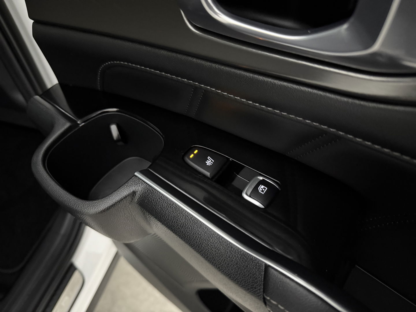 Kia Sorento 1.6 T-GDI PHEV 4WD ExecutiveLine | SOH 98% | Pano | Sfeer | Memory | HuD | Bose | Virtual | Trekh. | Adap. Cruise | Stoel/Stuur Verw. | Camera | Keyless | Carplay