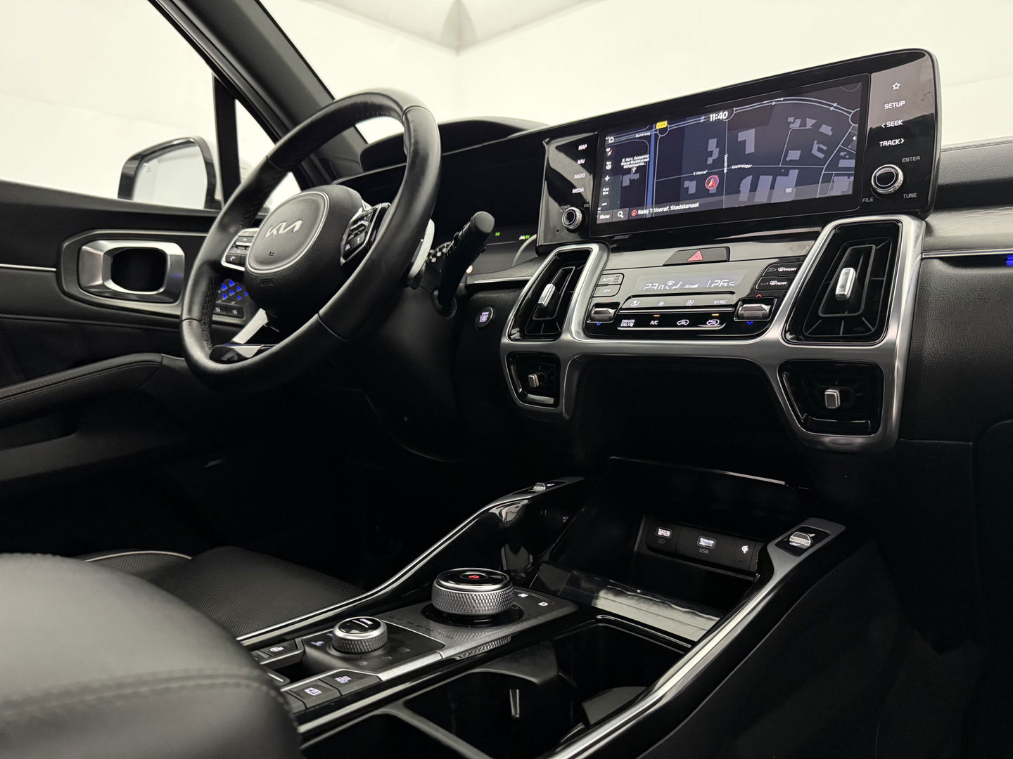 Kia Sorento 1.6 T-GDI PHEV 4WD ExecutiveLine | SOH 98% | Pano | Sfeer | Memory | HuD | Bose | Virtual | Trekh. | Adap. Cruise | Stoel/Stuur Verw. | Camera | Keyless | Carplay