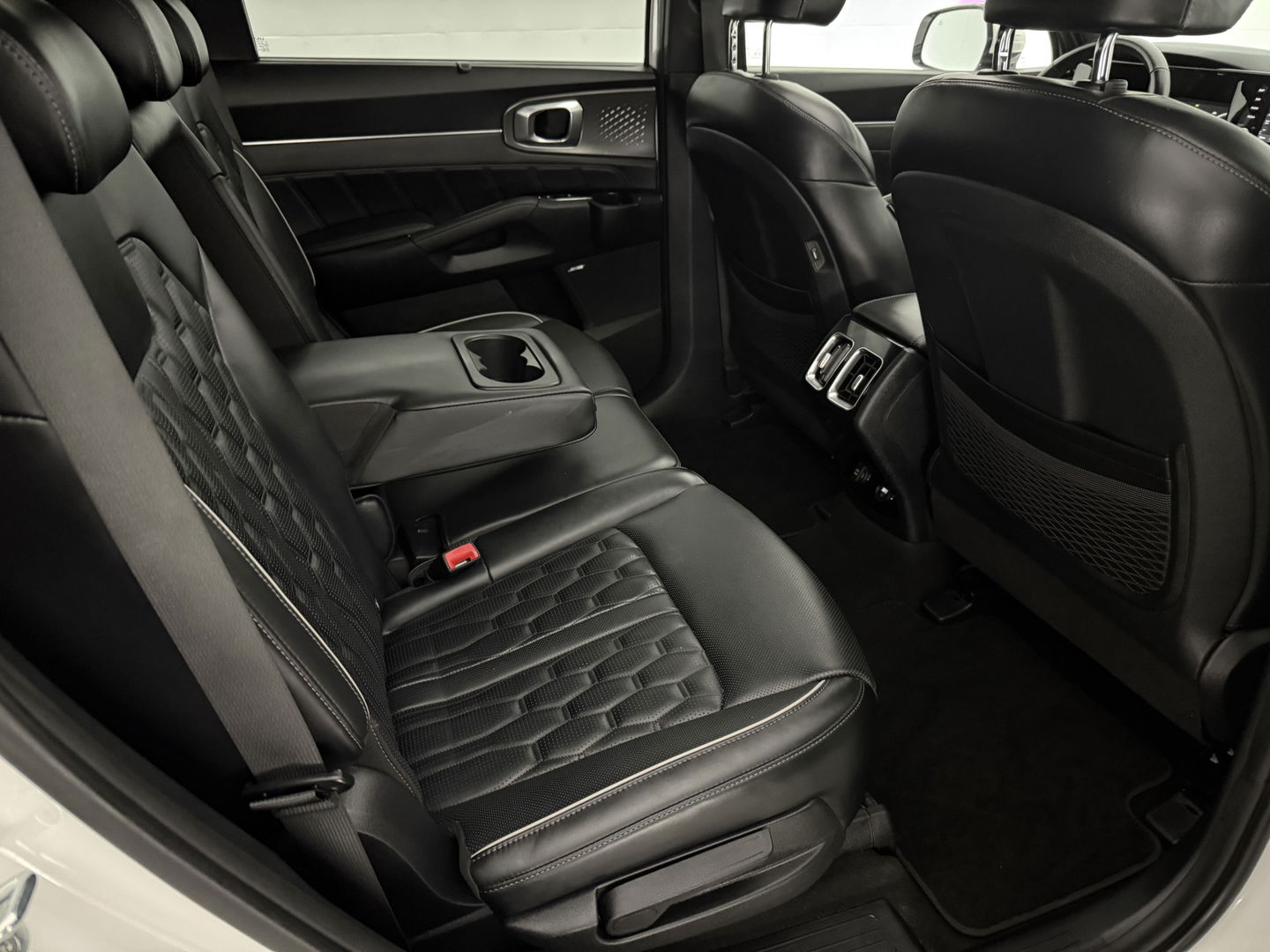 Kia Sorento 1.6 T-GDI PHEV 4WD ExecutiveLine | SOH 98% | Pano | Sfeer | Memory | HuD | Bose | Virtual | Trekh. | Adap. Cruise | Stoel/Stuur Verw. | Camera | Keyless | Carplay