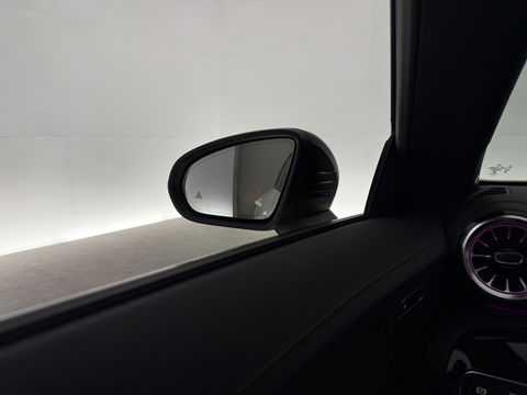 Mercedes-Benz CLA-Klasse Shooting brake 250 e AMG Night | SOH 97% | Pano | Sfeerverl. | Burmester | Virtual | Camera | Trekh. | Carplay | Adaptive Cruise