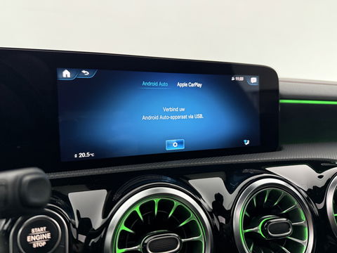 Mercedes-Benz CLA-Klasse Shooting brake 250 e AMG Night | SOH 97% | Pano | Sfeerverl. | Burmester | Virtual | Camera | Trekh. | Carplay | Adaptive Cruise