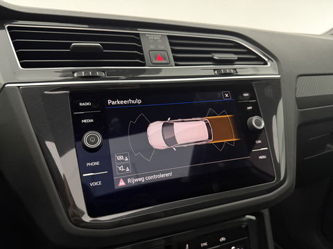 Volkswagen Tiguan 1.4 TSI eHybrid 245PK R-Line Black Style | SOH 86% | Pano | Virtual | Adap. Cruise | Sfeer | Carplay | Keyless | Stoelverw. | NAP