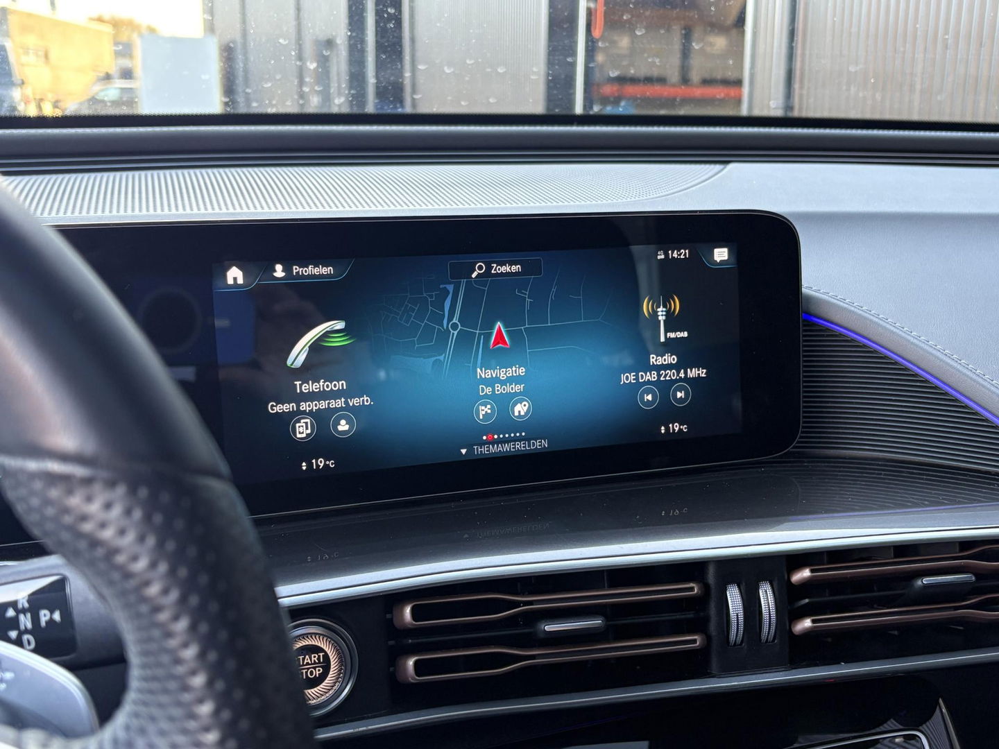 Mercedes-Benz EQC 400 4MATIC Business Solution AMG 80 kWh | HUD | Dikke uitvoering