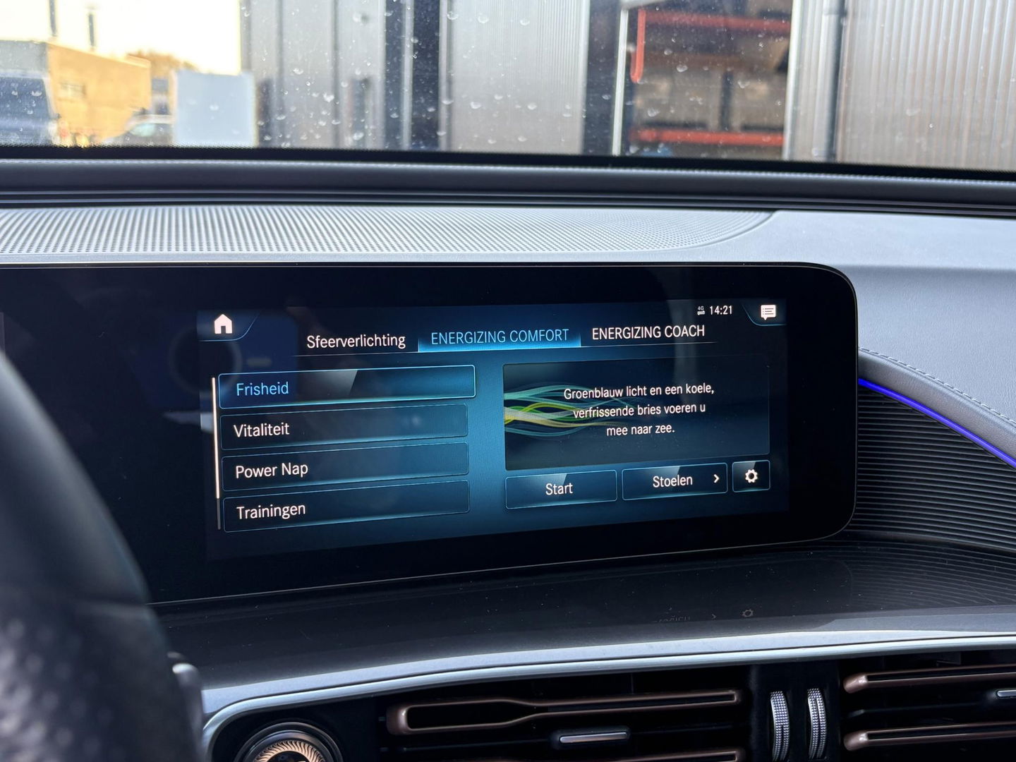 Mercedes-Benz EQC 400 4MATIC Business Solution AMG 80 kWh | HUD | Dikke uitvoering