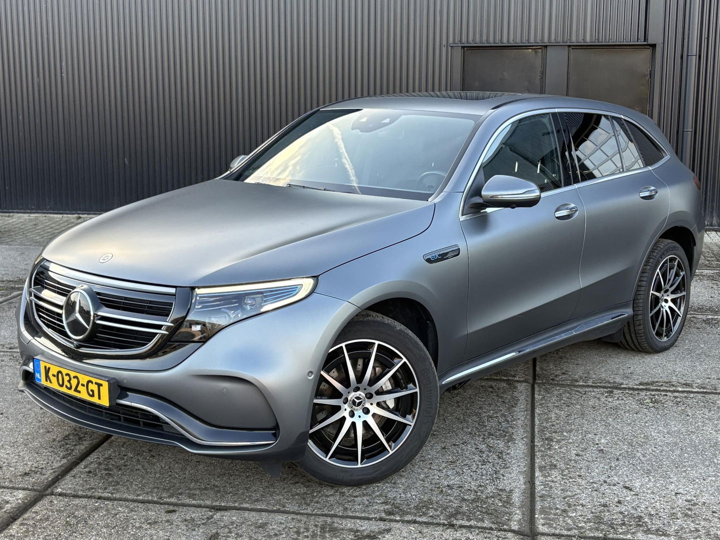 Mercedes-Benz EQC 400 4MATIC Business Solution AMG 80 kWh | HUD | Dikke uitvoering