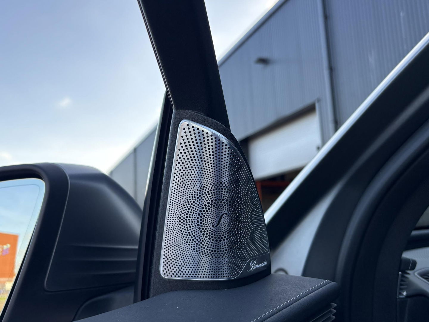 Mercedes-Benz EQC 400 4MATIC Business Solution AMG 80 kWh | HUD | Dikke uitvoering