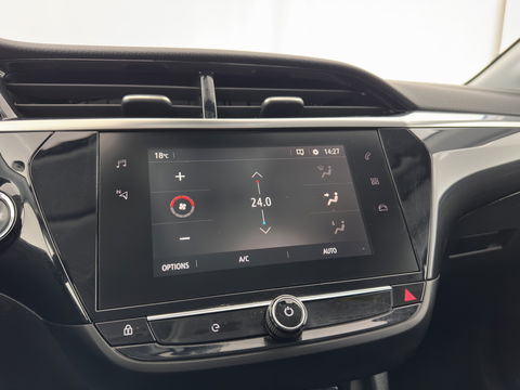 Opel CORSA-E Elegance 50 kWh [ 3-Fase ] {SOH-94%} (INCL-BTW) Aut. *FULL-LED | DIGI-COCKPIT | LEATHER-MICROFIBRE | NAVI-FULLMAP |  CAMERA | CARPLAY | ECC | KEYLESS | CRUISE | DAB | LANE-ASSIST | PDC | SPORT-SEATS | PRIVACY-GLASS | 16"ALU*