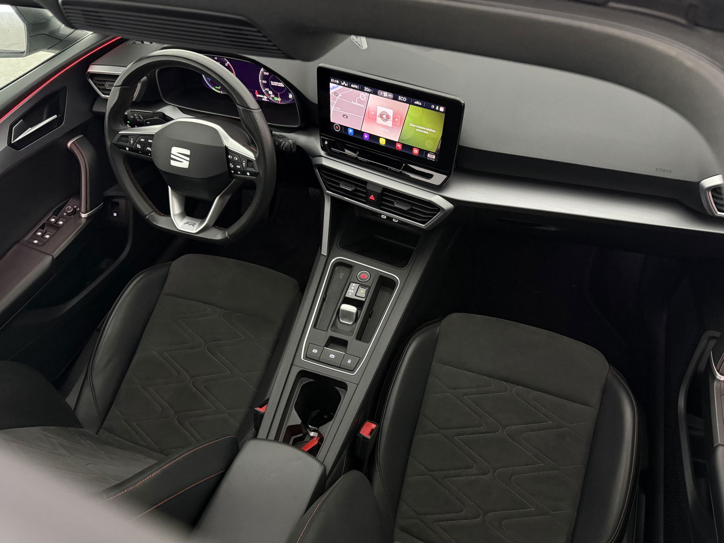 SEAT Leon 1.4 TSI eHybrid PHEV FR | SOH 93% | Pano | Sfeerverl. | Memory | Virtual | Camera | Carplay | Stoel/Stuurverw. | Keyless