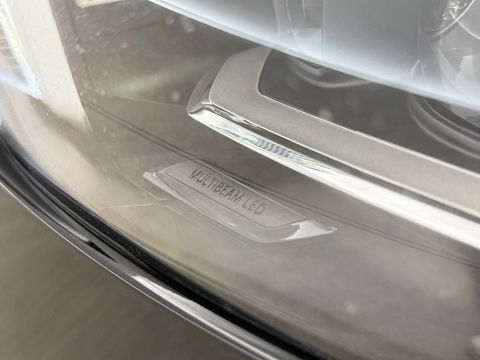 Mercedes-Benz A-Klasse 250 e AMG | SOH 93% | Pano | Sfeerverl. | Memory | Virtual | Camera | Keyless | Trekh. | Carplay