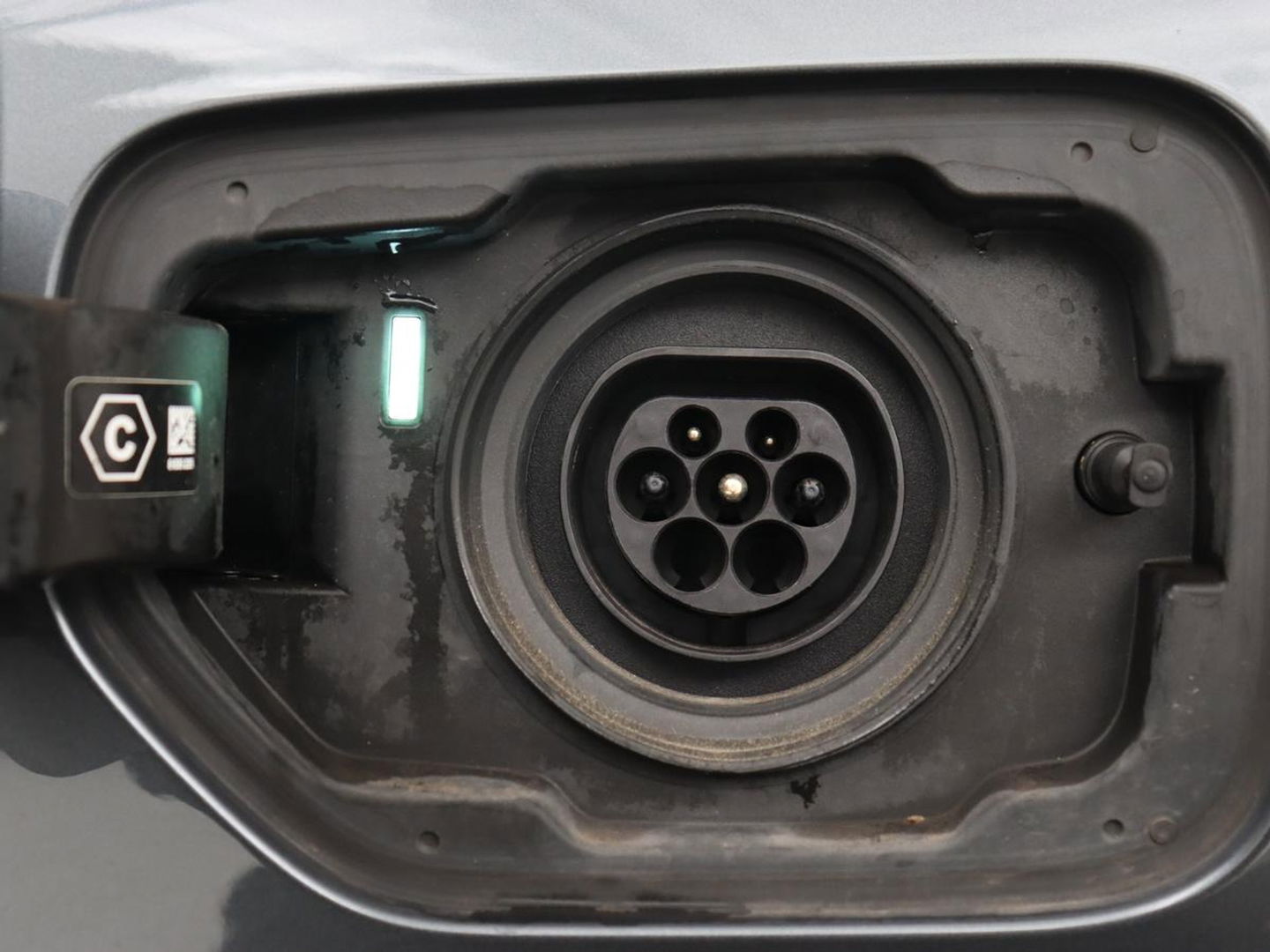 BMW 3-serie 320e M Sport | Adaptive cruise | Leder | Trekhaak | Stoelverwarming | 360 Camera | Laserlicht | Carplay | Sfeerverlichting | Live Cockpit | Keyless | Sportstoelen | DAB | Navigatie | PHEV | Plug In