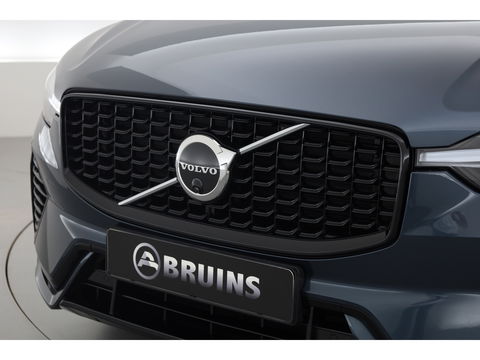 Volvo XC60 2.0 T6 Plug-in hybrid AWD Plus Dark | Luchtvering | Head-up | 360 camera | H&K Audio |  21 inch | Sportstoelen |