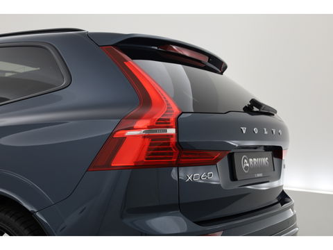 Volvo XC60 2.0 T6 Plug-in hybrid AWD Plus Dark | Luchtvering | Head-up | 360 camera | H&K Audio |  21 inch | Sportstoelen |