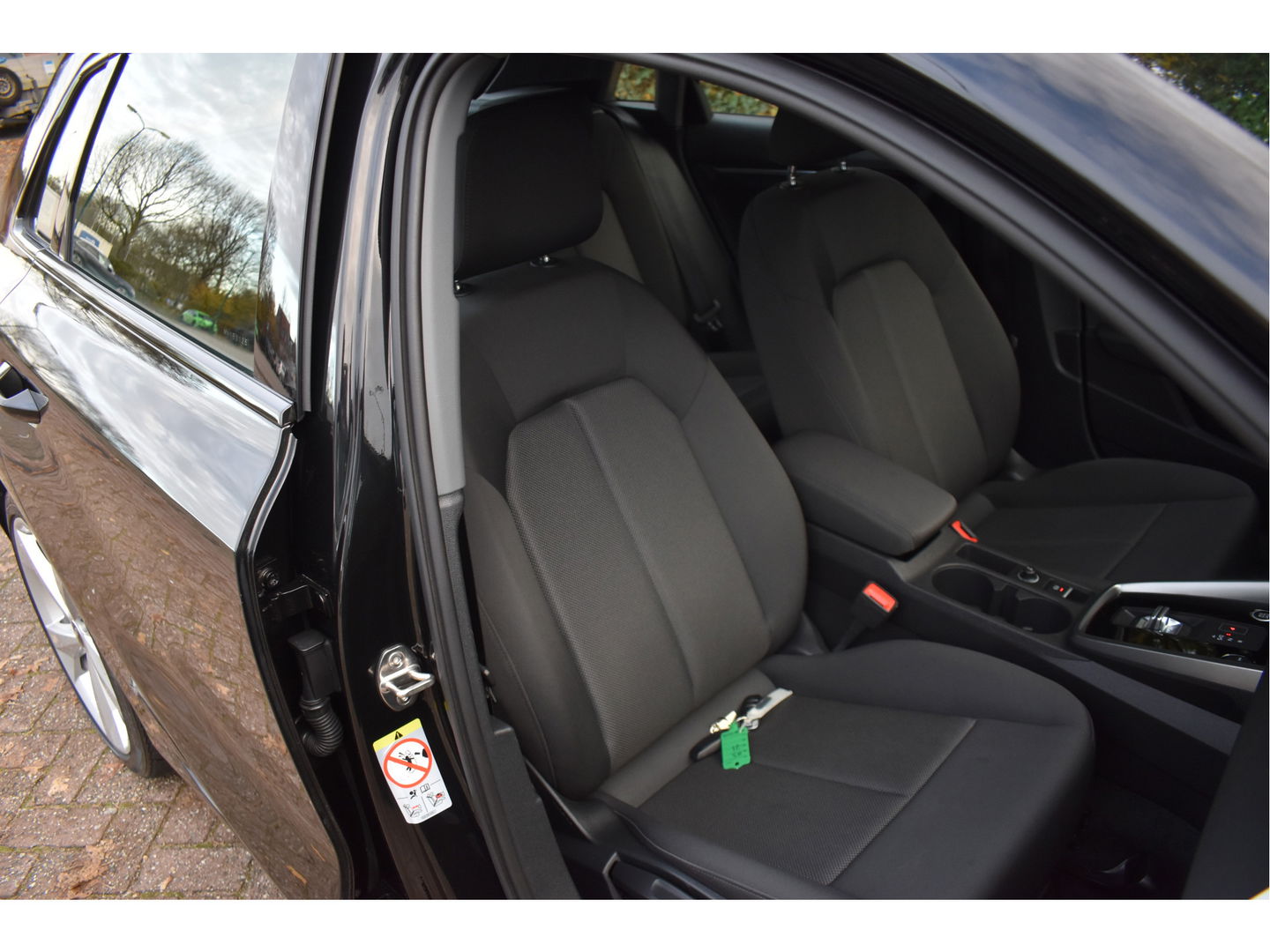 Audi A3 Sportback 40 TFSI e Business edition 204 pk | Camera | Navigatie | DAB | Virtual cockpit | Climate Control | Full LED