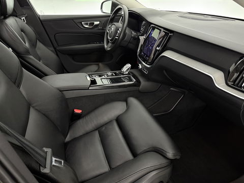 Volvo V60 2.0 T6 Recharge AWD 291PK Inscription | SOH 84% | 360° | Pano | H/K | Trekh. | Memory | HUD | Carplay | Leder | Stuur/Stoelverw. l NAP