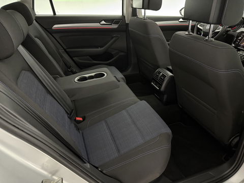 Volkswagen Passat Variant 1.4 TSI GTE PHEV 218PK | SOH 90% | Pano | Sfeerverl. | Camera | Adap. Cruise | Carplay