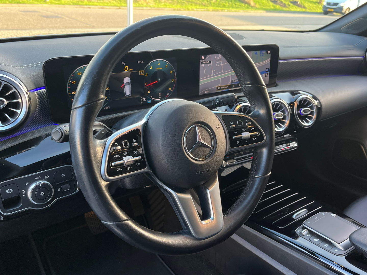 Mercedes-Benz CLA-Klasse Shooting Brake 180 Business Solution Luxury|Pano|Memory|Camera|Carplay|Leder|Keyless|Ambient Light|136PK