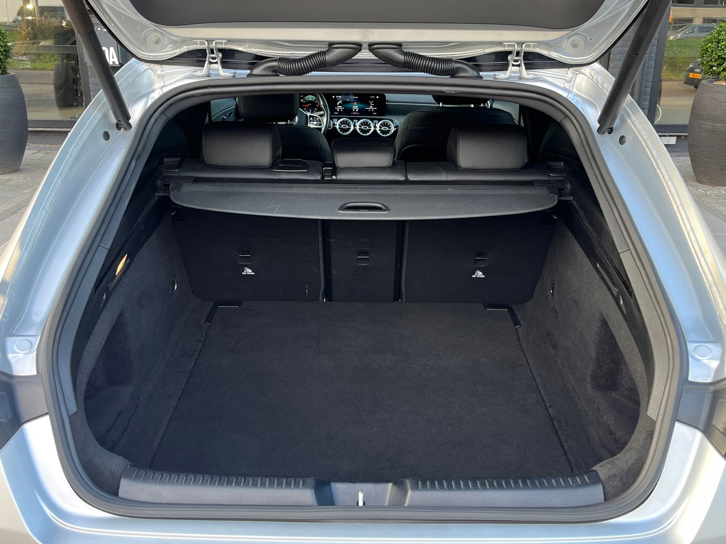 Mercedes-Benz CLA-Klasse Shooting Brake 180 Business Solution Luxury|Pano|Memory|Camera|Carplay|Leder|Keyless|Ambient Light|136PK