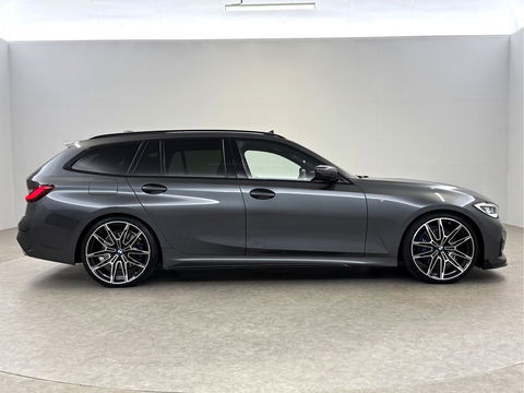 BMW 3 Serie Touring 330e High Executive M-Sport | Pano | H/K | Sfeer | HuD | Virtual | Carplay | Camera | Adap. Cruise | Navi