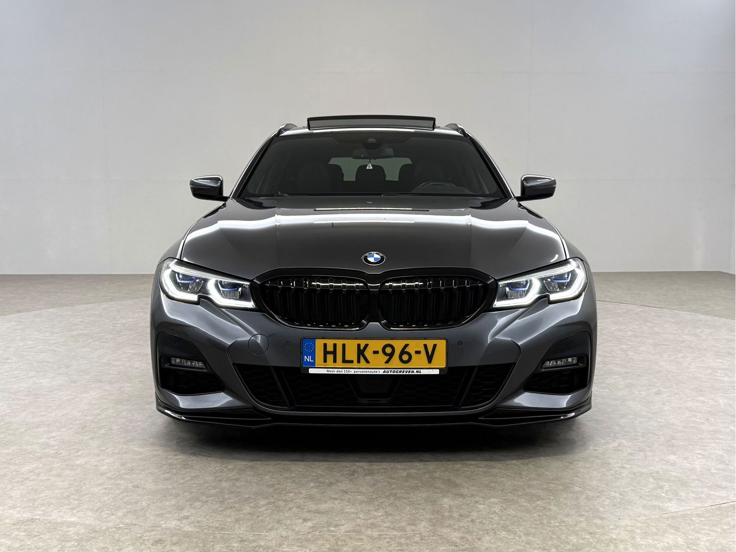 BMW 3 Serie Touring 330e High Executive M-Sport | Pano | H/K | Sfeer | HuD | Virtual | Carplay | Camera | Adap. Cruise | Navi