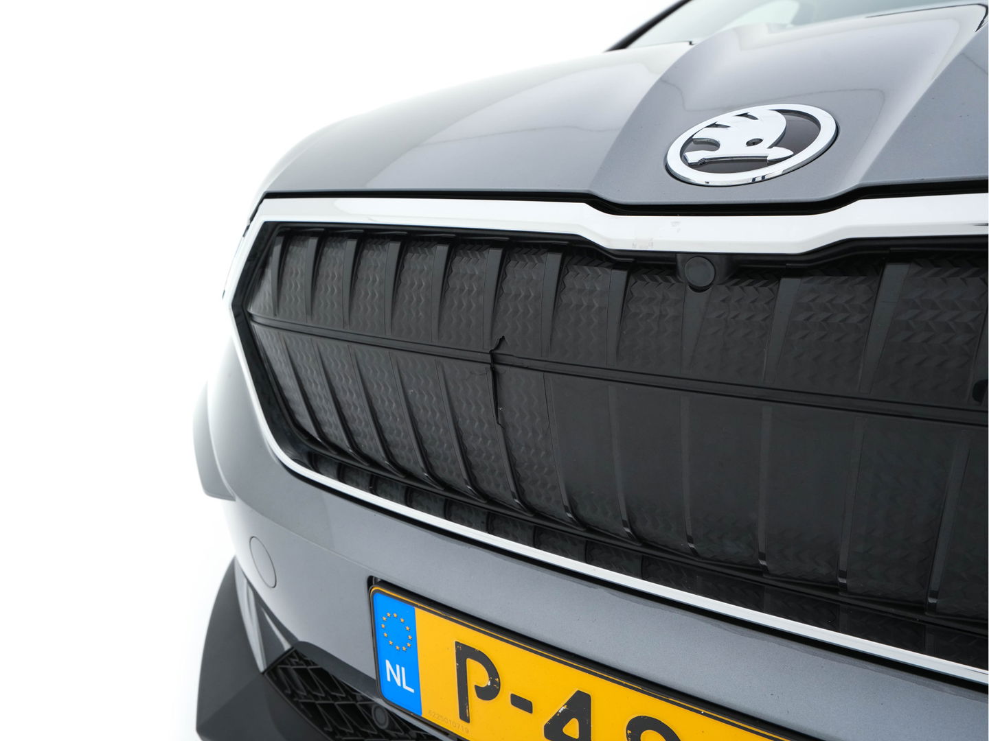 Škoda Enyaq iV 60 [ 3-Fase ] {SOH-87%} (INCL-BTW) *PANO | FULL-LED | DIGI-COCKPIT | CAMERA | KEYLESS | NAVI-FULLMAP | PRIVACY-GLASS | AMBIENT-LIGHT | ECC | COMFORT-SEATS | DAB + | PDC | CRUISE | CARPLAY | TOWBAR | 19 "ALU*