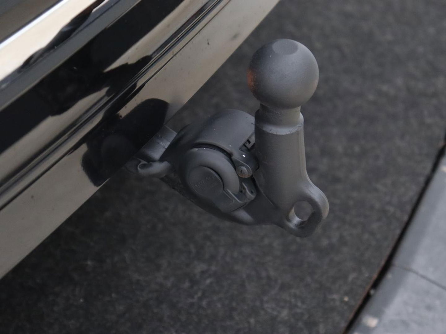 Volkswagen Tiguan Allspace 1.5 TSI R Line | Trekhaak | Camera | Full LED | Adaptive cruise | Virtual Cockpit | Park Assist | Carplay | Navigatie | Keyless | Climate control | 19'' lichtmetalen velgen