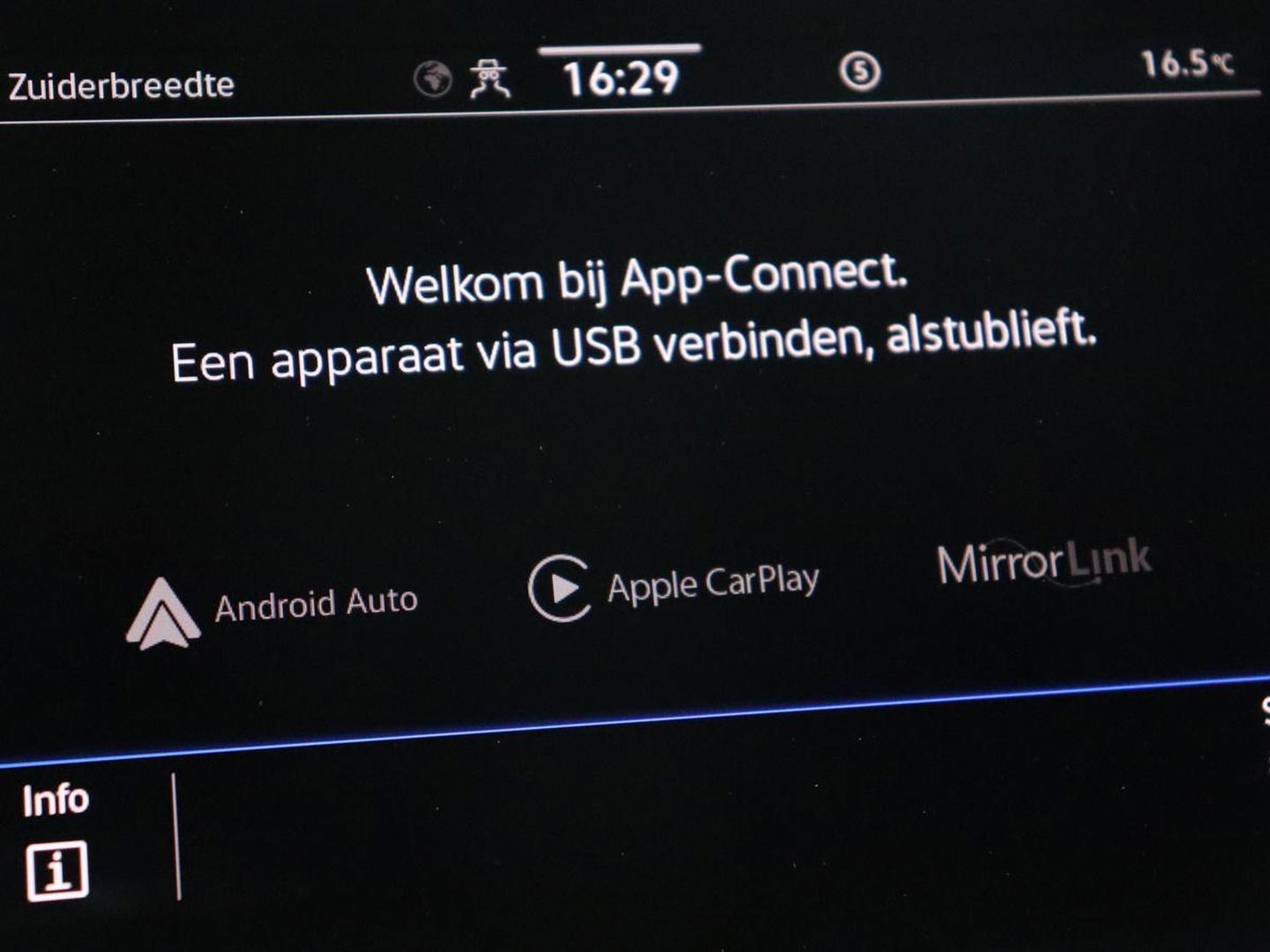 Volkswagen Tiguan Allspace 1.5 TSI R Line | Trekhaak | Camera | Full LED | Adaptive cruise | Virtual Cockpit | Park Assist | Carplay | Navigatie | Keyless | Climate control | 19'' lichtmetalen velgen