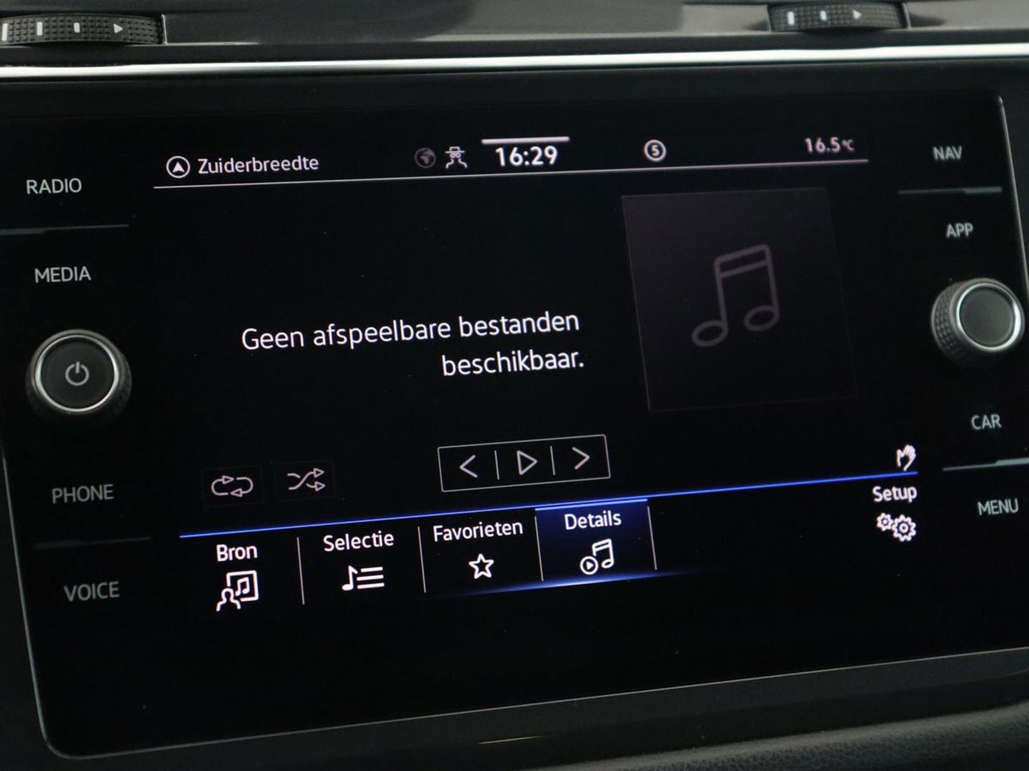 Volkswagen Tiguan Allspace 1.5 TSI R Line | Trekhaak | Camera | Full LED | Adaptive cruise | Virtual Cockpit | Park Assist | Carplay | Navigatie | Keyless | Climate control | 19'' lichtmetalen velgen