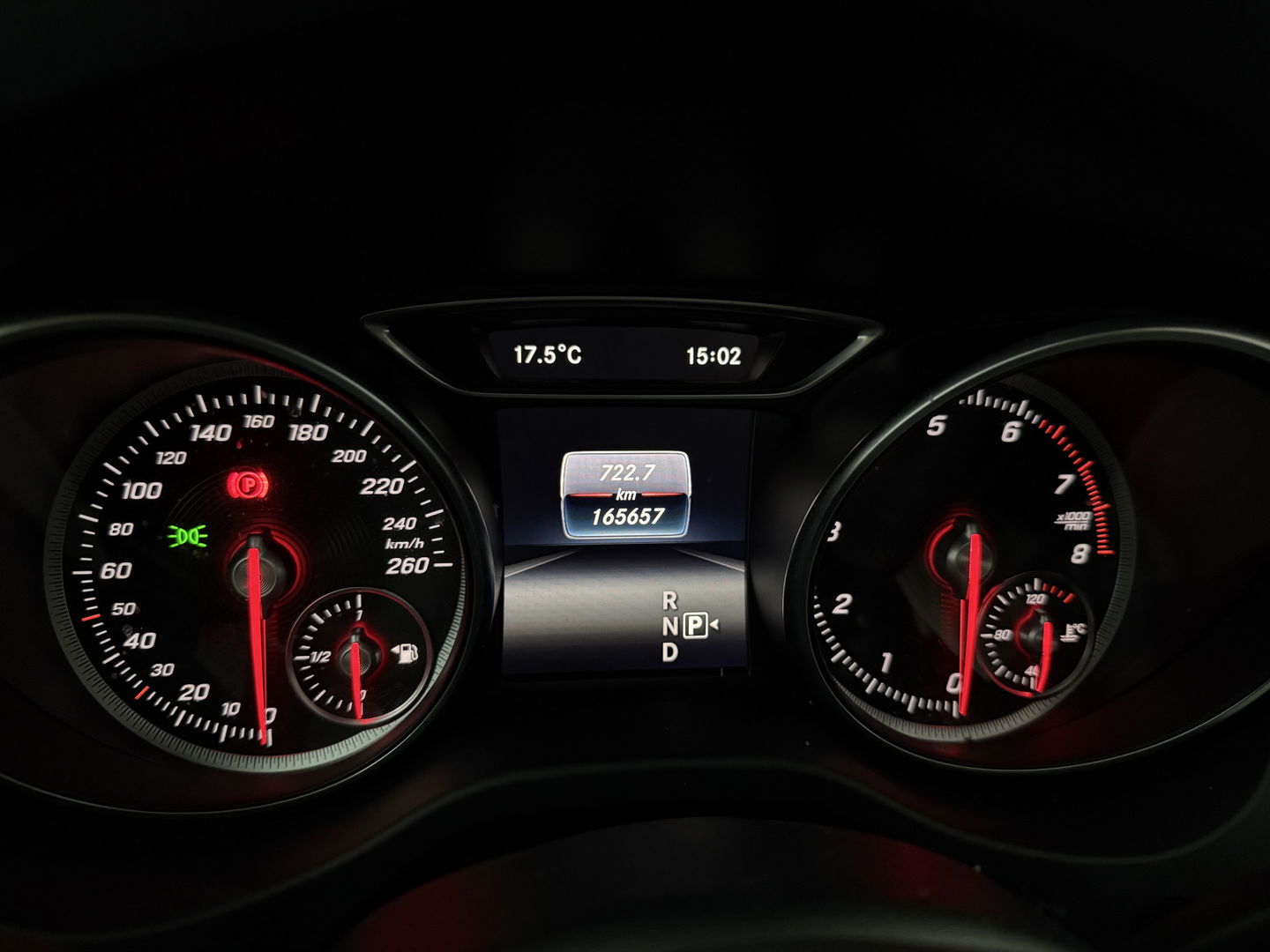 Mercedes-Benz CLA-Klasse 180 AMG Night Upgrade | Pano | Camera | LED | Cruise | Navi | Stoelverw. | NAP