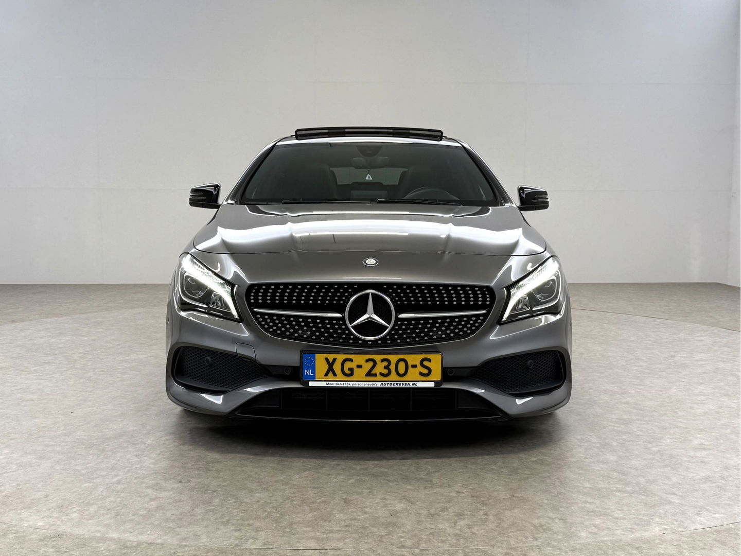 Mercedes-Benz CLA-Klasse 180 AMG Night Upgrade | Pano | Camera | LED | Cruise | Navi | Stoelverw. | NAP