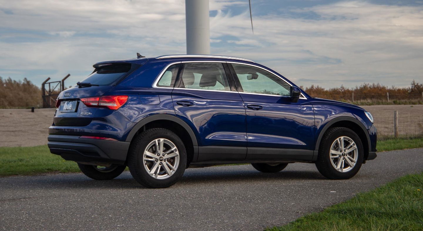 Audi Q3 45 TFSI e edition AUTOMAAT / PLUG IN HYBRID / STOELVERWARMING / LEER / VIRTUAL COCKPIT / CRUISE CONTROLE / DEALER ONDERHOUDEN