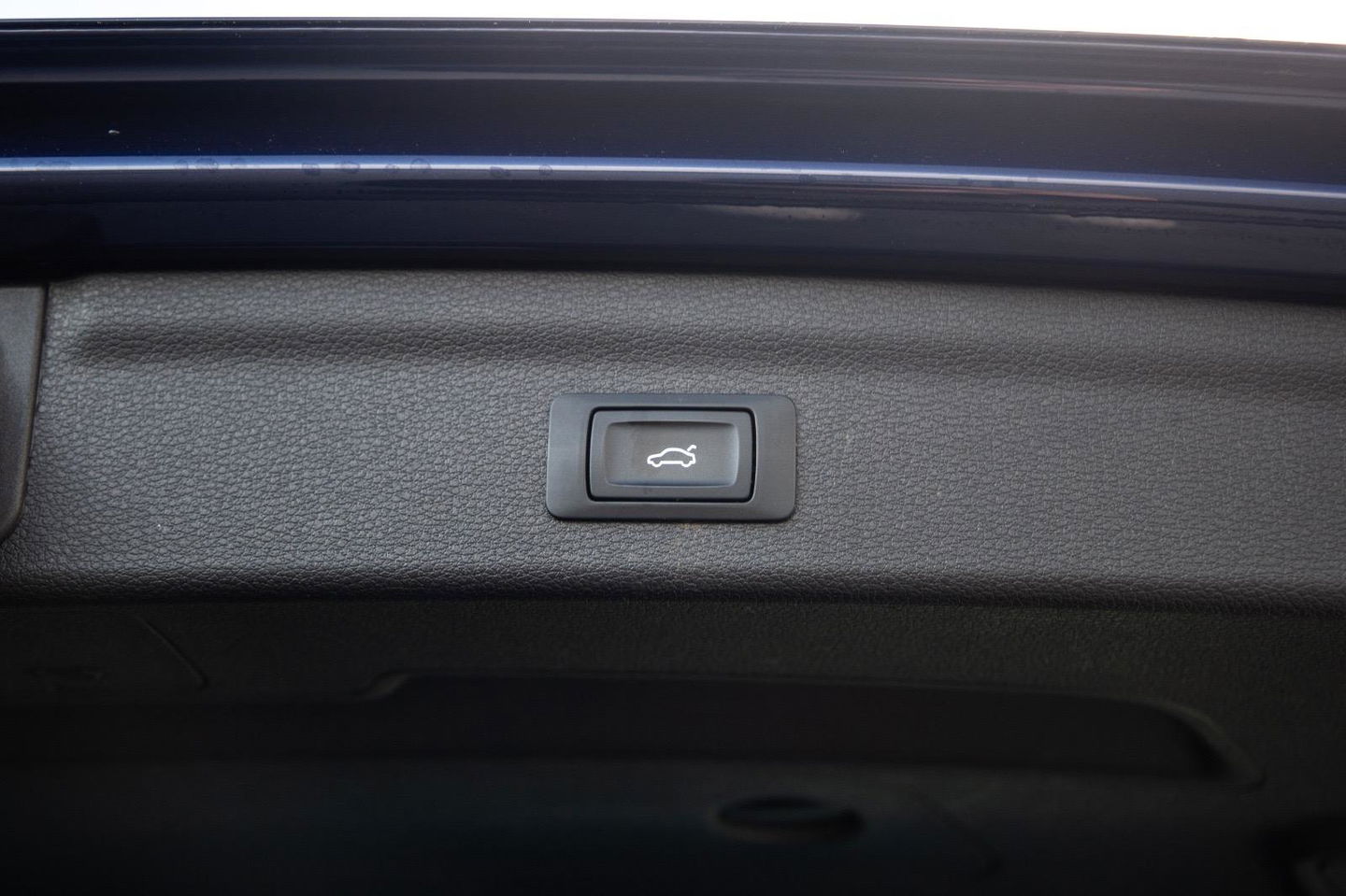 Audi Q3 45 TFSI e edition AUTOMAAT / PLUG IN HYBRID / STOELVERWARMING / LEER / VIRTUAL COCKPIT / CRUISE CONTROLE / DEALER ONDERHOUDEN