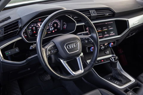 Audi Q3 45 TFSI e edition AUTOMAAT / PLUG IN HYBRID / STOELVERWARMING / LEER / VIRTUAL COCKPIT / CRUISE CONTROLE / DEALER ONDERHOUDEN