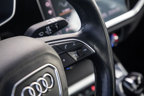 Audi Q3 45 TFSI e edition AUTOMAAT / PLUG IN HYBRID / STOELVERWARMING / LEER / VIRTUAL COCKPIT / CRUISE CONTROLE / DEALER ONDERHOUDEN