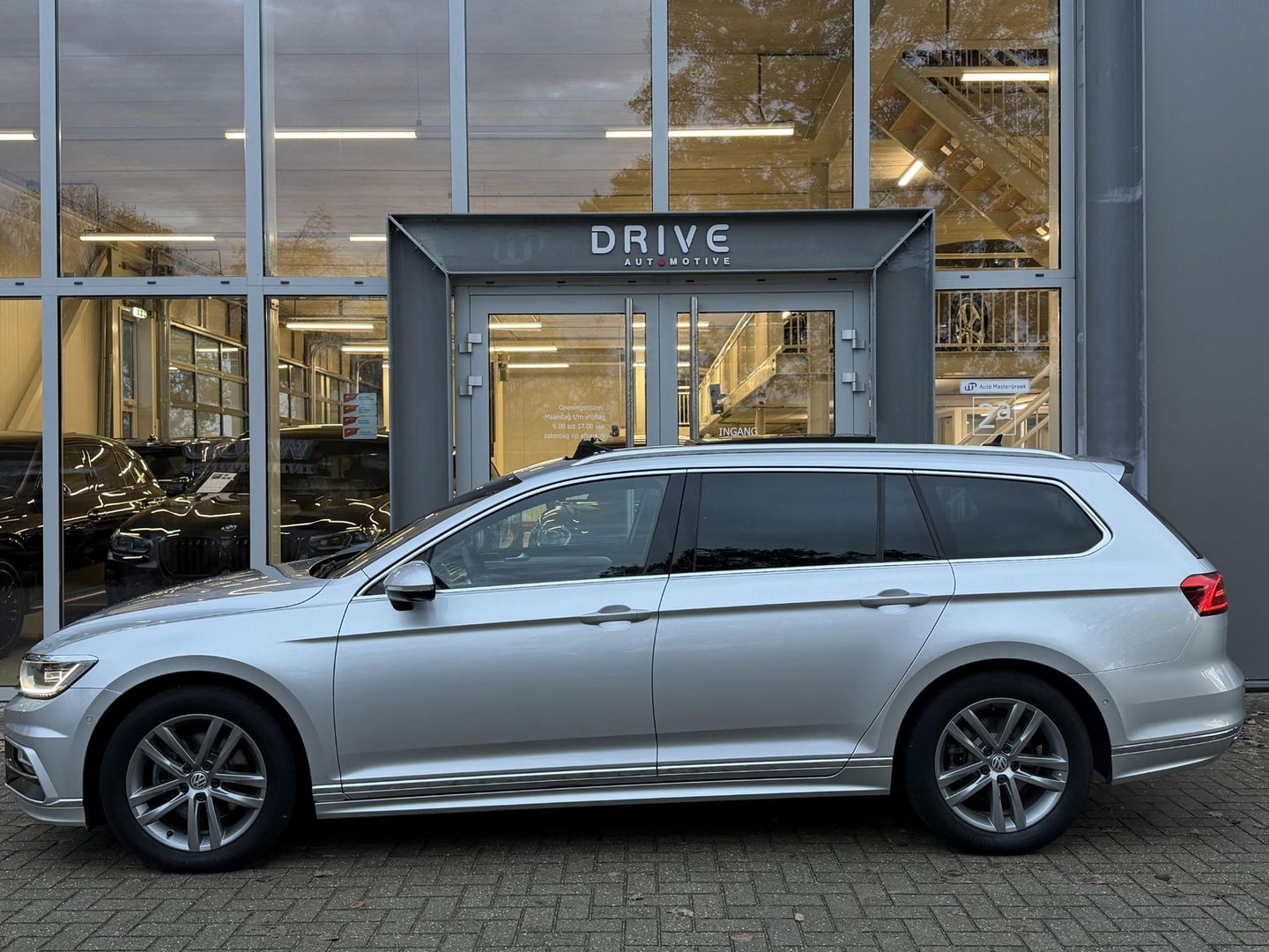 Volkswagen Passat Variant 1.5 TSI Highline Business R |Pano|Leer|360 Cam|Ad.Cruise|Sfeer