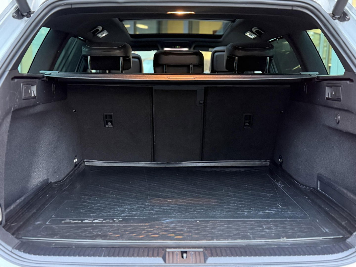 Volkswagen Passat Variant 1.5 TSI Highline Business R |Pano|Leer|360 Cam|Ad.Cruise|Sfeer