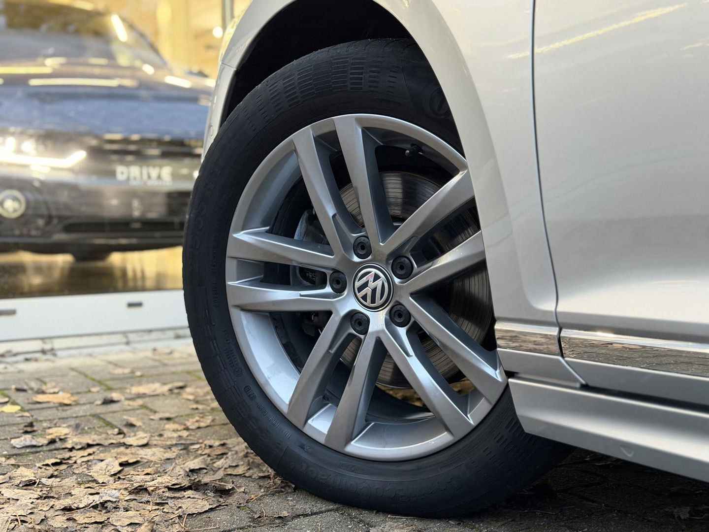 Volkswagen Passat Variant 1.5 TSI Highline Business R |Pano|Leer|360 Cam|Ad.Cruise|Sfeer