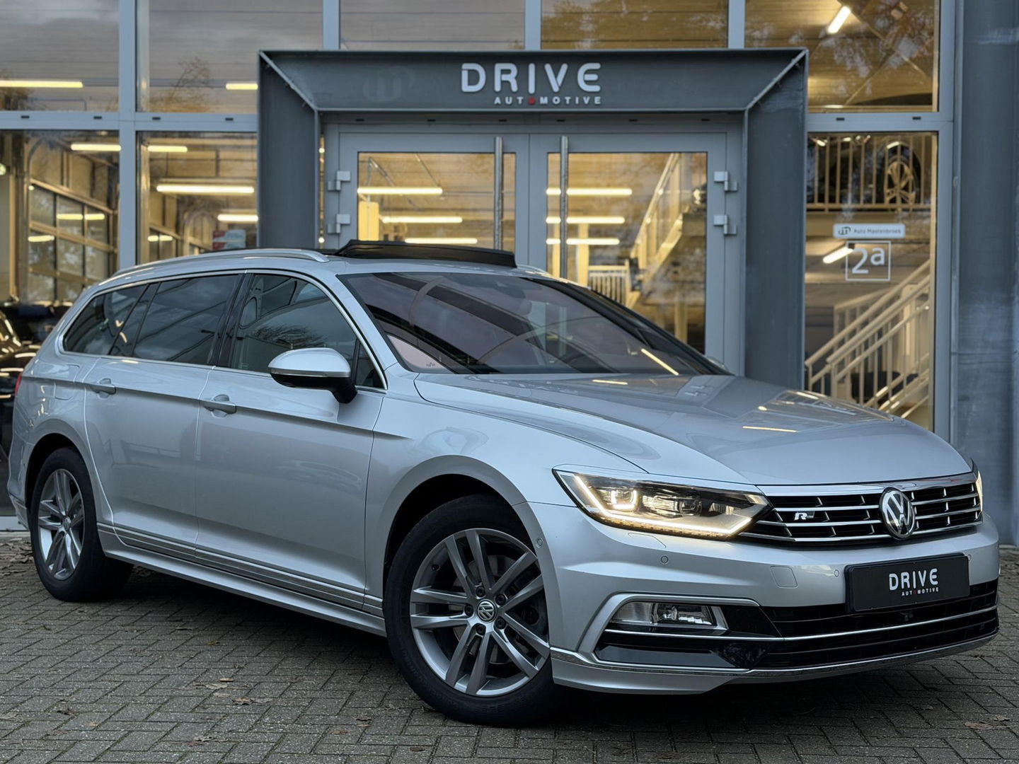 Volkswagen Passat Variant 1.5 TSI Highline Business R |Pano|Leer|360 Cam|Ad.Cruise|Sfeer
