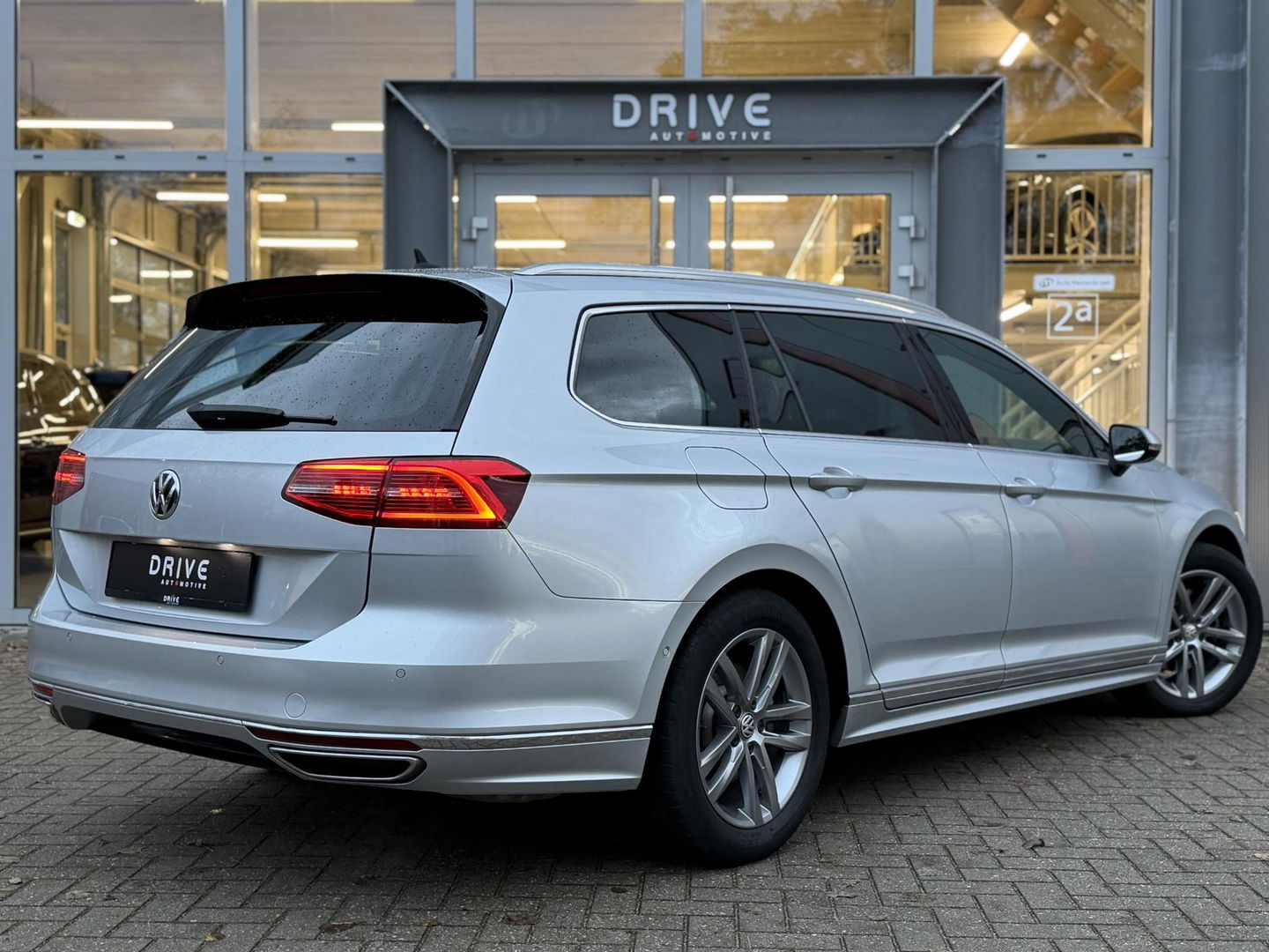 Volkswagen Passat Variant 1.5 TSI Highline Business R |Pano|Leer|360 Cam|Ad.Cruise|Sfeer