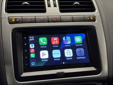 Volkswagen Polo 1.2-12V BlueMotion Highline | Panoramadak | Apple Carplay | Android Auto | Stoelverwarming | Led | Cruise Control | Climate Control | Camera | DAB | Isofix |