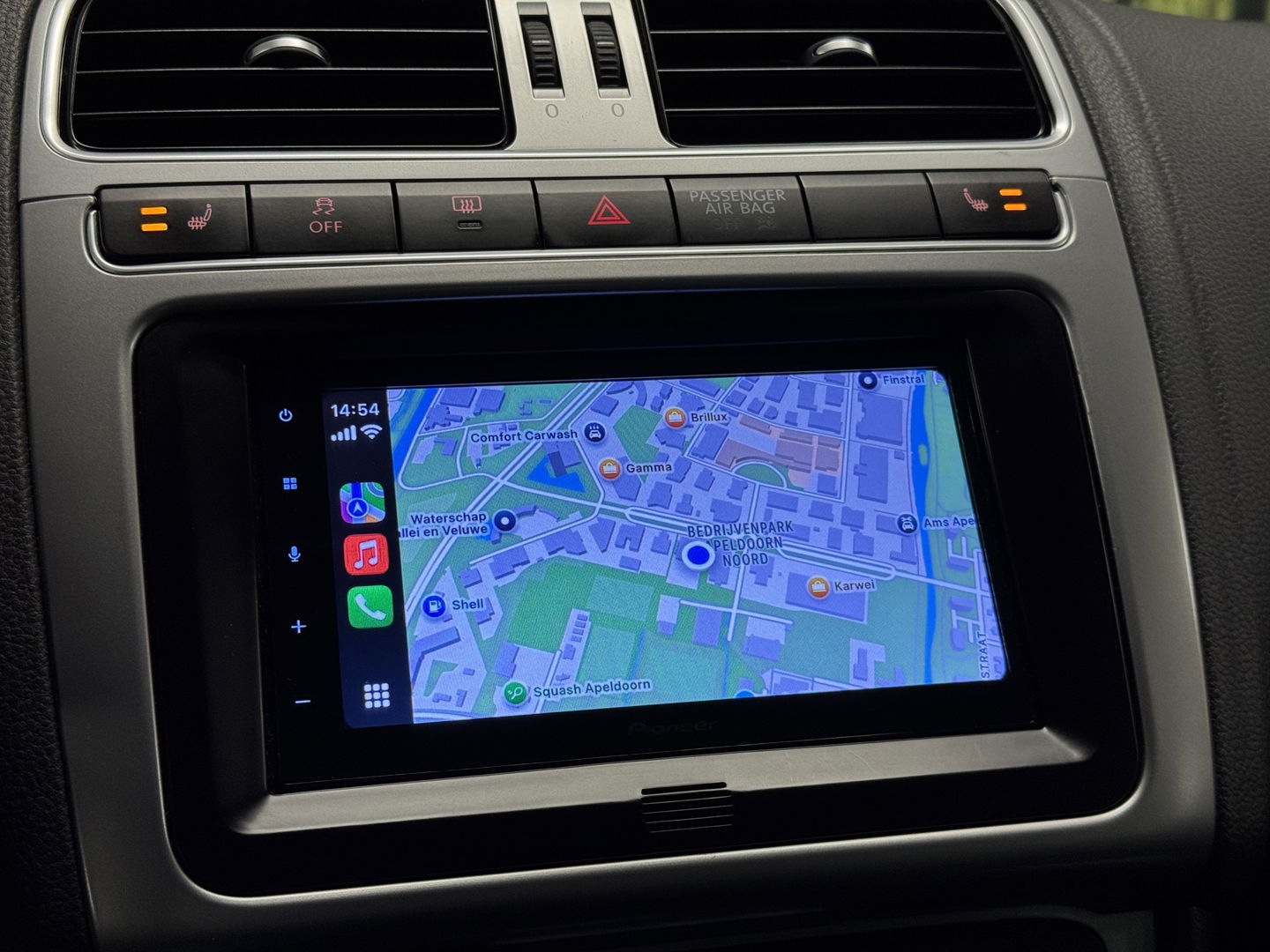 Volkswagen Polo 1.2-12V BlueMotion Highline | Panoramadak | Apple Carplay | Android Auto | Stoelverwarming | Led | Cruise Control | Climate Control | Camera | DAB | Isofix |