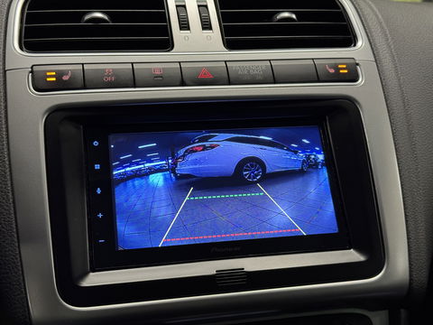 Volkswagen Polo 1.2-12V BlueMotion Highline | Panoramadak | Apple Carplay | Android Auto | Stoelverwarming | Led | Cruise Control | Climate Control | Camera | DAB | Isofix |