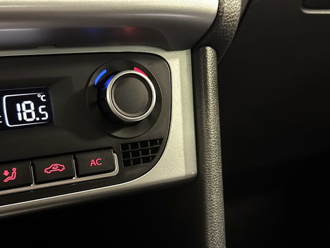 Volkswagen Polo 1.2-12V BlueMotion Highline | Panoramadak | Apple Carplay | Android Auto | Stoelverwarming | Led | Cruise Control | Climate Control | Camera | DAB | Isofix |