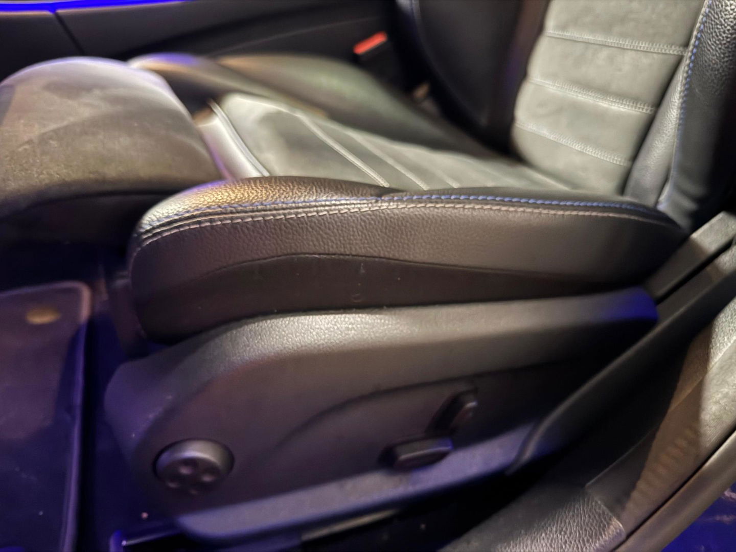 Mercedes-Benz C-Klasse 300 e Business Solution AMG Limited PANO CAM