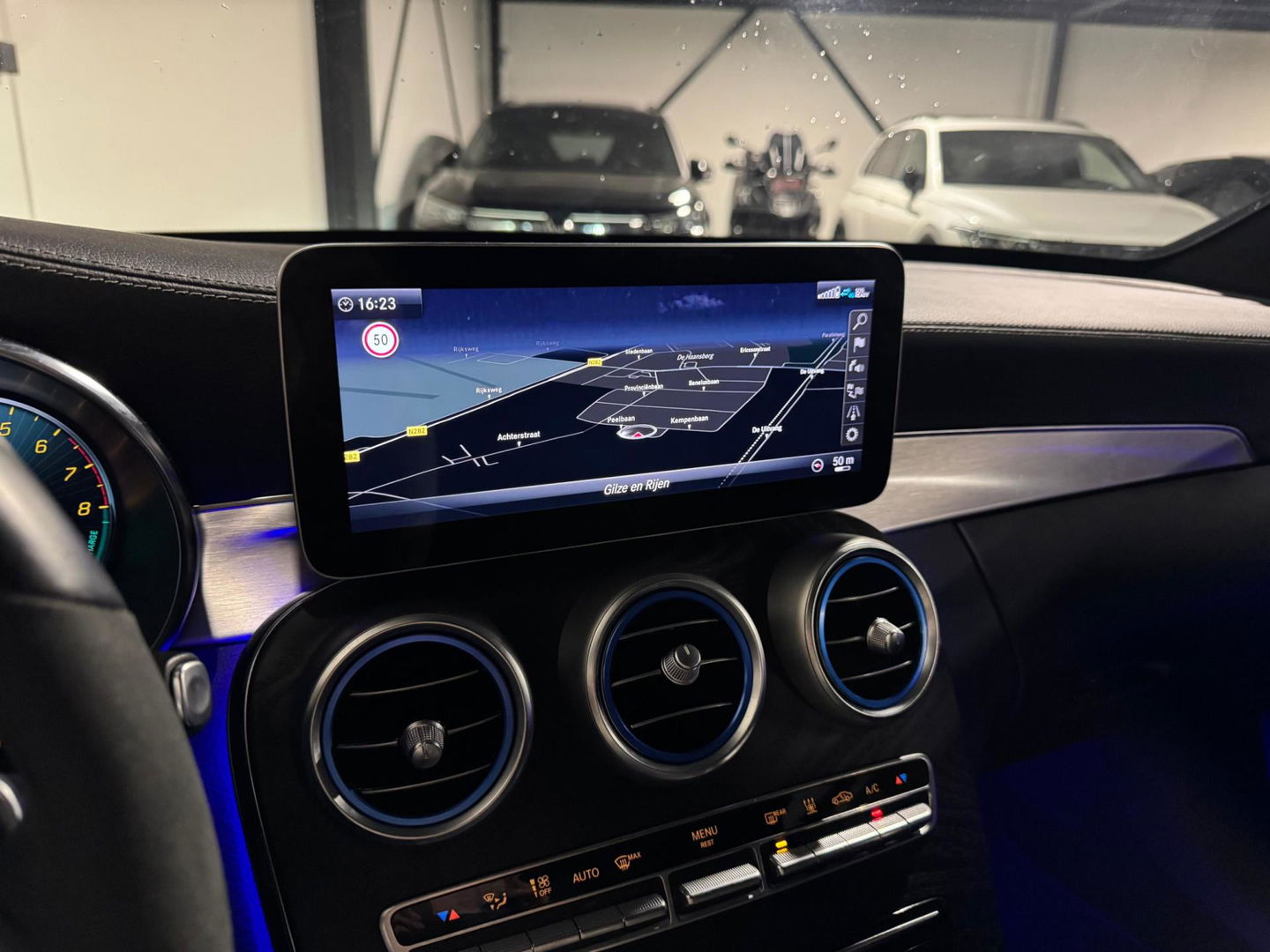 Mercedes-Benz C-Klasse 300 e Business Solution AMG Limited PANO CAM