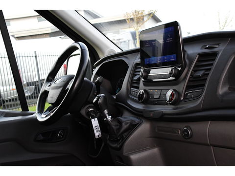 Ford Transit 350 2.0 TDCI L3H2 Black Edition Cruise, Camera, Carplay, 130pk, Trekhaak, Multimedia, NAVI Uniek!