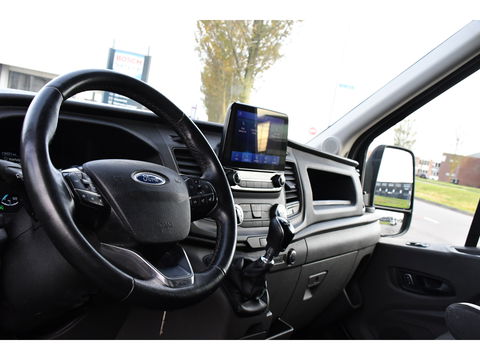 Ford Transit 350 2.0 TDCI L3H2 Black Edition Cruise, Camera, Carplay, 130pk, Trekhaak, Multimedia, NAVI Uniek!