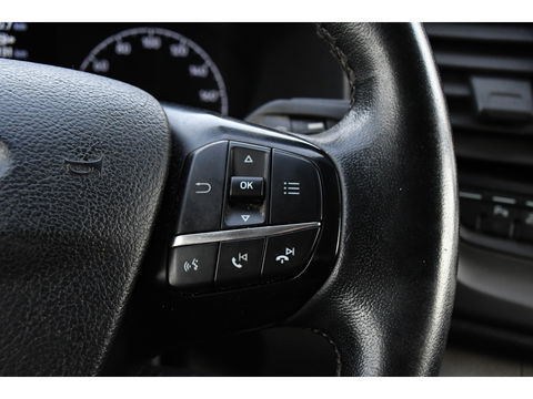 Ford Transit 350 2.0 TDCI L3H2 Black Edition Cruise, Camera, Carplay, 130pk, Trekhaak, Multimedia, NAVI Uniek!