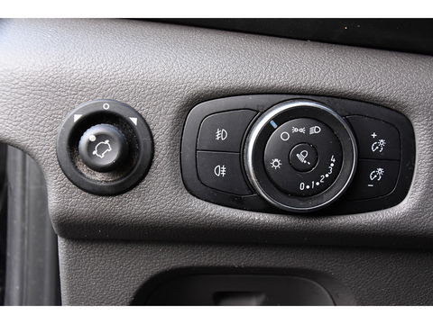 Ford Transit 350 2.0 TDCI L3H2 Black Edition Cruise, Camera, Carplay, 130pk, Trekhaak, Multimedia, NAVI Uniek!