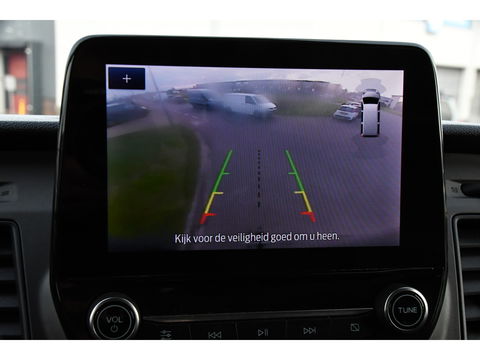 Ford Transit 350 2.0 TDCI L3H2 Black Edition Cruise, Camera, Carplay, 130pk, Trekhaak, Multimedia, NAVI Uniek!